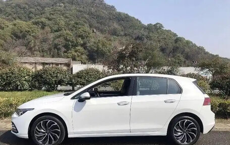 Volkswagen Golf VIII, 2020 год, 1 300 000 рублей, 5 фотография