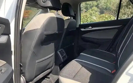 Volkswagen Golf VIII, 2020 год, 1 300 000 рублей, 8 фотография