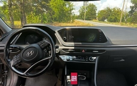 Hyundai Sonata VII, 2019 год, 2 600 000 рублей, 14 фотография