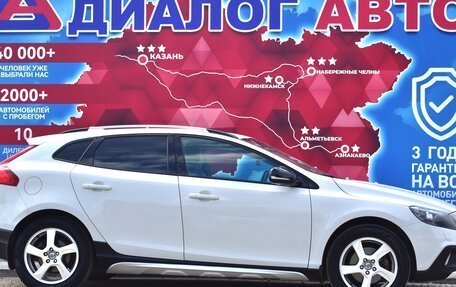 Volvo V40 Cross Country I, 2013 год, 1 050 000 рублей, 2 фотография