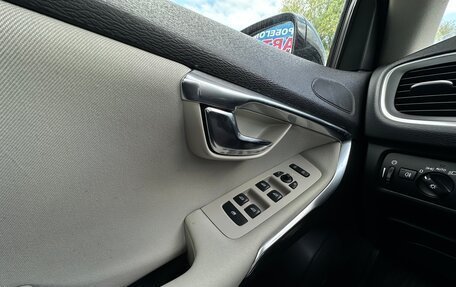 Volvo V40 Cross Country I, 2013 год, 1 050 000 рублей, 15 фотография