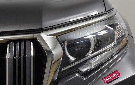 Toyota Land Cruiser Prado 150 рестайлинг 2, 2022 год, 6 400 000 рублей, 7 фотография