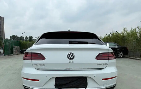 Volkswagen Passat CC, 2020 год, 2 550 000 рублей, 18 фотография
