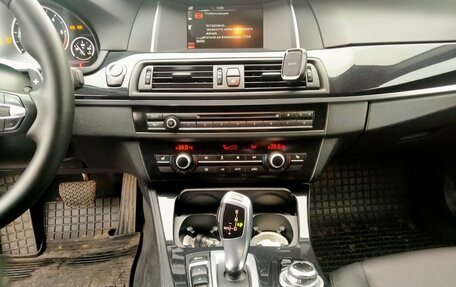 BMW 5 серия, 2016 год, 2 696 845 рублей, 9 фотография