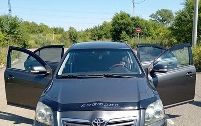 Toyota Avensis III рестайлинг, 2006 год, 850 000 рублей, 1 фотография