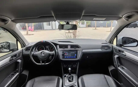 Volkswagen Tiguan II, 2020 год, 1 850 000 рублей, 9 фотография