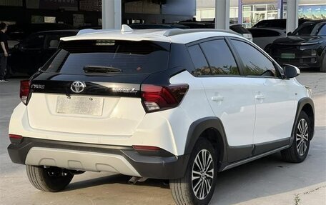 Toyota Yaris XP150 рестайлинг, 2022 год, 990 060 рублей, 6 фотография