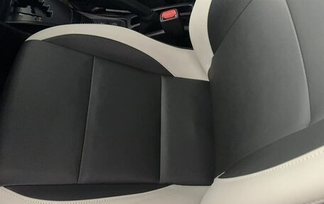 Toyota Yaris XP150 рестайлинг, 2022 год, 990 060 рублей, 12 фотография