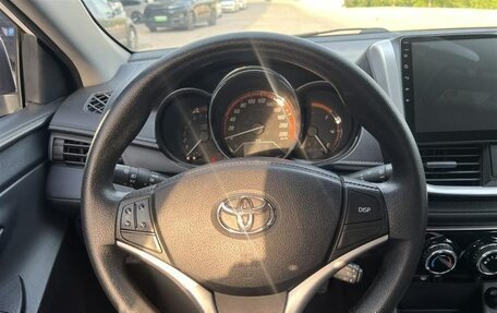 Toyota Yaris XP150 рестайлинг, 2022 год, 990 060 рублей, 11 фотография