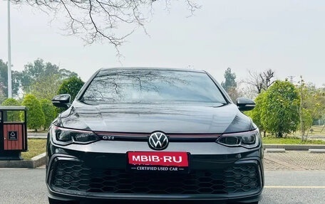 Volkswagen Golf GTI, 2021 год, 2 090 099 рублей, 2 фотография