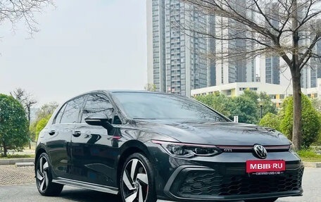 Volkswagen Golf GTI, 2021 год, 2 090 099 рублей, 3 фотография