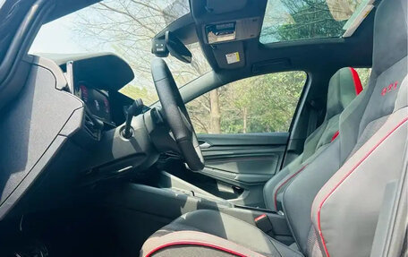 Volkswagen Golf GTI, 2021 год, 2 090 099 рублей, 14 фотография