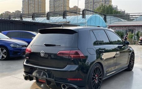 Volkswagen Golf GTI VII, 2019 год, 2 399 099 рублей, 4 фотография