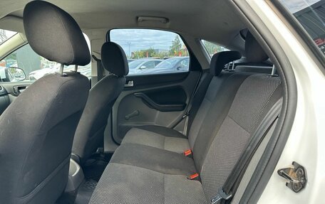 Ford Focus II рестайлинг, 2011 год, 749 000 рублей, 20 фотография