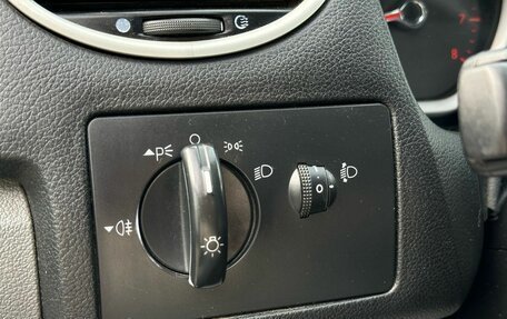 Ford Focus II рестайлинг, 2011 год, 749 000 рублей, 18 фотография