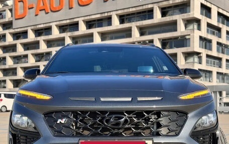 Hyundai Kona I, 2021 год, 1 699 000 рублей, 2 фотография