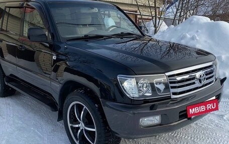 Toyota Land Cruiser 100 рестайлинг 2, 2006 год, 2 800 000 рублей, 5 фотография