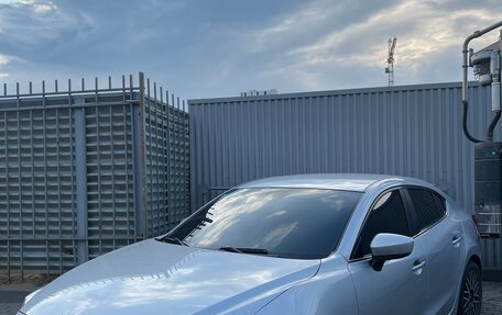 Mazda 3, 2016 год, 1 630 000 рублей, 1 фотография