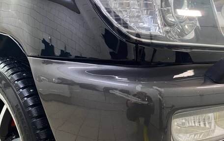 Toyota Land Cruiser 100 рестайлинг 2, 2006 год, 2 800 000 рублей, 13 фотография