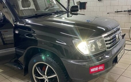 Toyota Land Cruiser 100 рестайлинг 2, 2006 год, 2 800 000 рублей, 15 фотография
