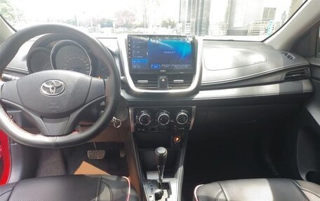 Toyota Yaris XP150 рестайлинг, 2021 год, 1 350 000 рублей, 6 фотография