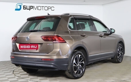 Volkswagen Tiguan II, 2018 год, 2 399 990 рублей, 5 фотография