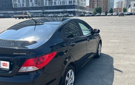 Hyundai Solaris II рестайлинг, 2011 год, 724 000 рублей, 8 фотография
