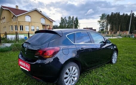Opel Astra J, 2011 год, 850 000 рублей, 4 фотография
