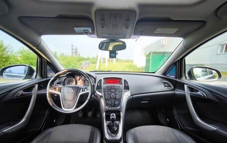 Opel Astra J, 2011 год, 850 000 рублей, 19 фотография