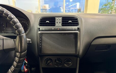 Volkswagen Polo VI (EU Market), 2012 год, 830 000 рублей, 12 фотография