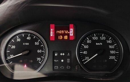 Renault Sandero I, 2014 год, 699 000 рублей, 13 фотография