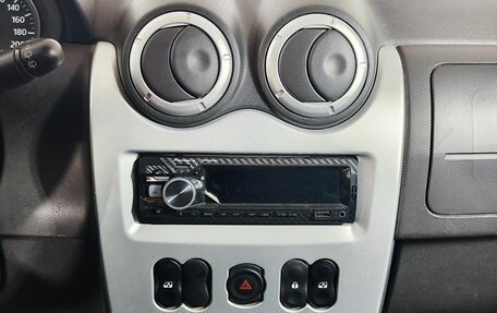 Renault Sandero I, 2014 год, 699 000 рублей, 15 фотография