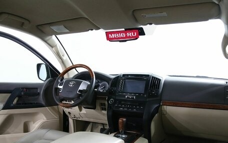 Toyota Land Cruiser 200, 2012 год, 3 345 000 рублей, 10 фотография