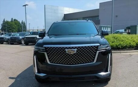Cadillac Escalade V, 2022 год, 8 870 000 рублей, 3 фотография