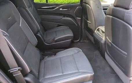 Cadillac Escalade V, 2022 год, 8 870 000 рублей, 20 фотография
