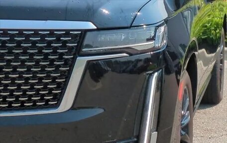 Cadillac Escalade V, 2022 год, 8 870 000 рублей, 11 фотография