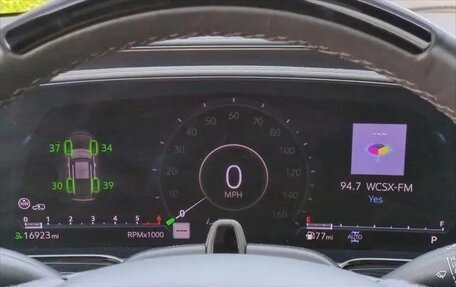Cadillac Escalade V, 2022 год, 8 870 000 рублей, 34 фотография