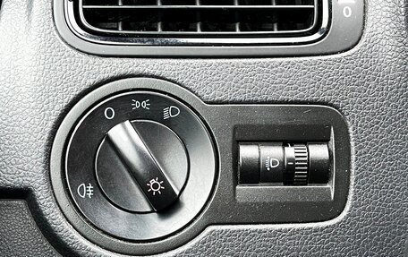Volkswagen Polo VI (EU Market), 2011 год, 629 000 рублей, 23 фотография