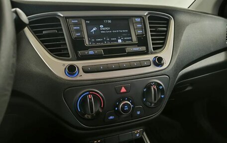 Hyundai Solaris II рестайлинг, 2018 год, 1 079 000 рублей, 7 фотография