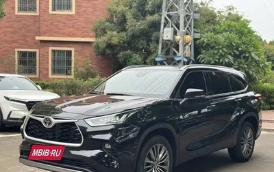 Toyota Highlander, 2022 год, 3 750 000 рублей, 1 фотография
