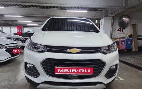 Chevrolet Trax, 2021 год, 999 000 рублей, 1 фотография