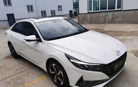 Hyundai Elantra, 2022 год, 1 590 000 рублей, 3 фотография