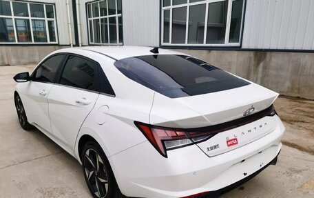 Hyundai Elantra, 2022 год, 1 590 000 рублей, 4 фотография