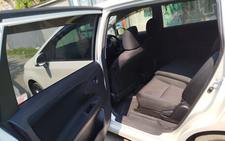Toyota Wish II, 2014 год, 1 300 000 рублей, 6 фотография