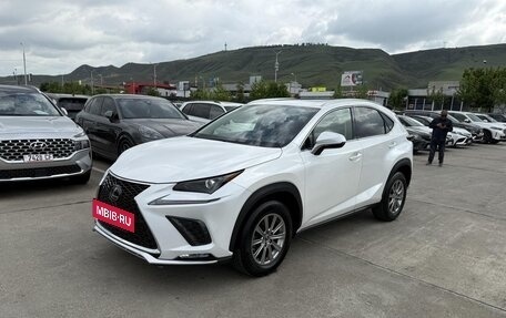 Lexus NX I, 2021 год, 2 890 000 рублей, 2 фотография