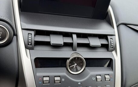 Lexus NX I, 2021 год, 2 890 000 рублей, 15 фотография