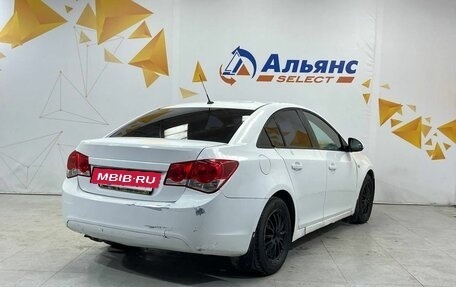 Chevrolet Cruze II, 2012 год, 675 000 рублей, 3 фотография