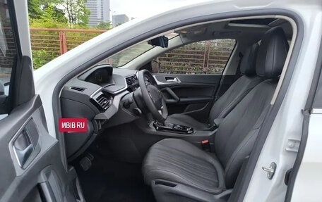 Peugeot 408, 2023 год, 1 900 000 рублей, 10 фотография