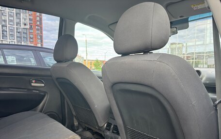 KIA Carens III (RP), 2009 год, 730 000 рублей, 15 фотография