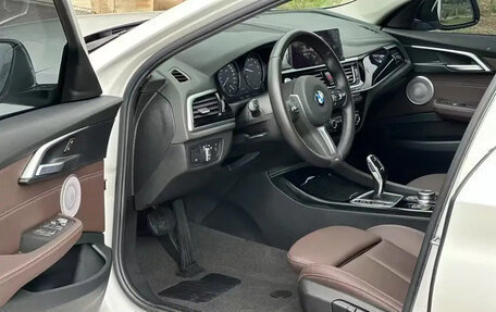 BMW 1 серия, 2021 год, 1 300 000 рублей, 3 фотография